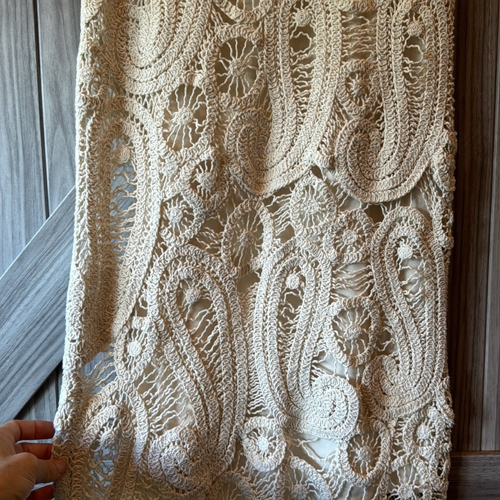 NWT Gorgeous and unique ZARA crochet dress size XS - Picture 12 of 16